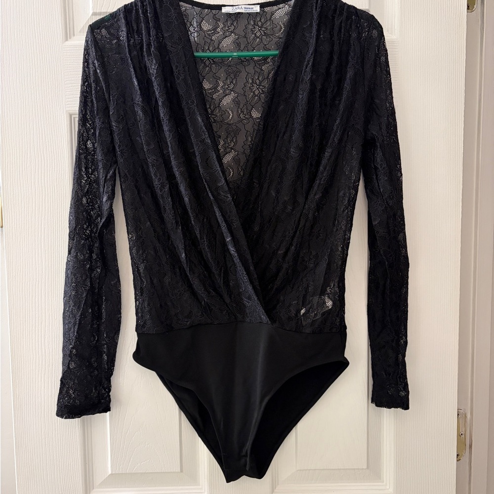 EUC Women’s Zara Black Lace Long Sleeve Bodysuit size small
